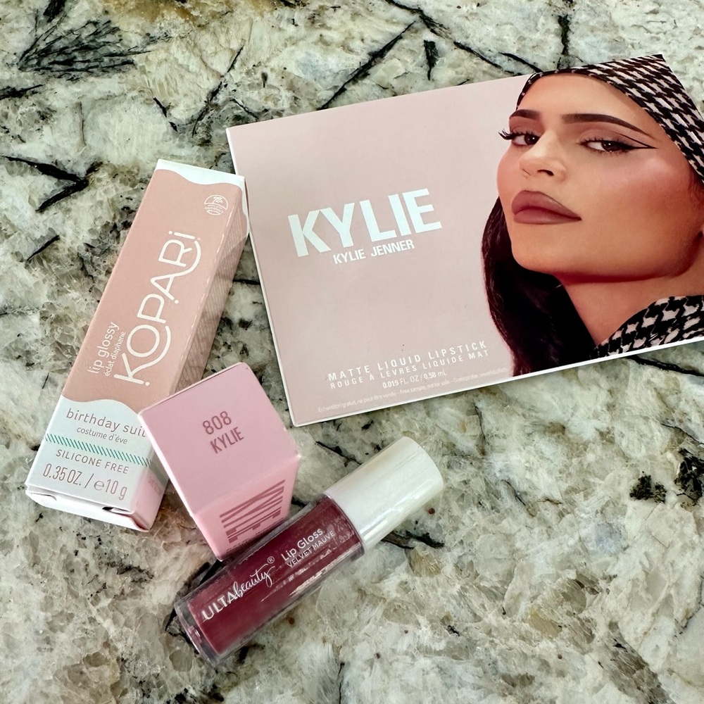 Lip Color Bundle! All new items! 👄 - Picture 3 of 4
